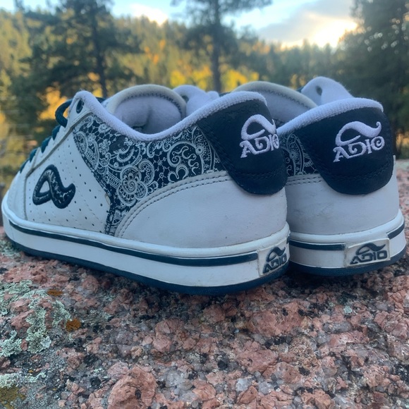 Vintage Adio Skate Shoe - Picture 5 of 15